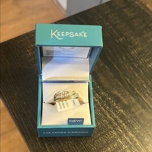 AUTHENTIC!!KEEPSAKE the Label Gold and Silver Women's Ring